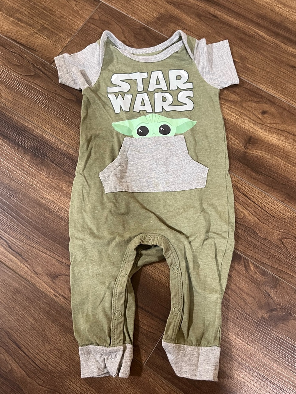 Disney Star Wars Baby One-Piece Romper ft Grogu / Baby Yoda
